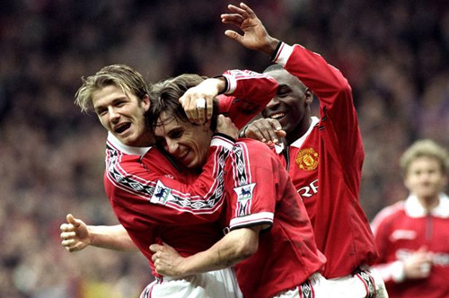 俱乐部中 俱乐部中