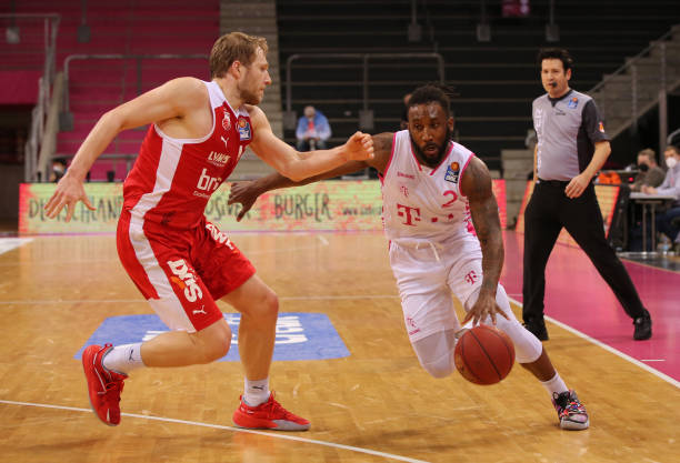 业内人士分 业内人士分