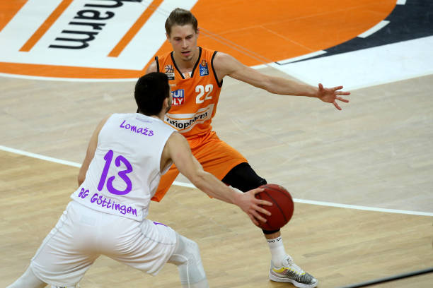 年代引领了 年代引领了